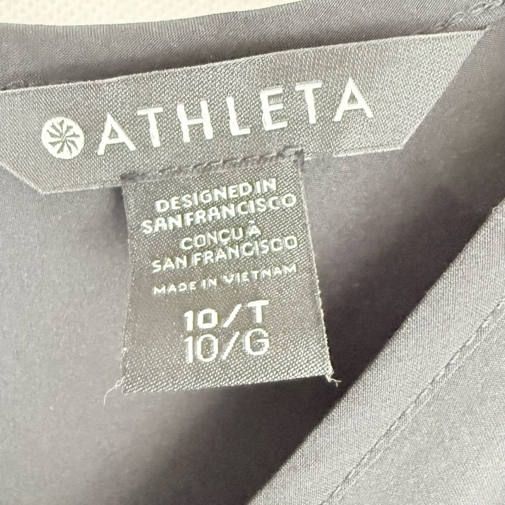 Athleta Black Brooklyn Jumpsuit Sleeveless 
Cropped Athleisure Size 10 Tall EUC - Picture 8 of 10